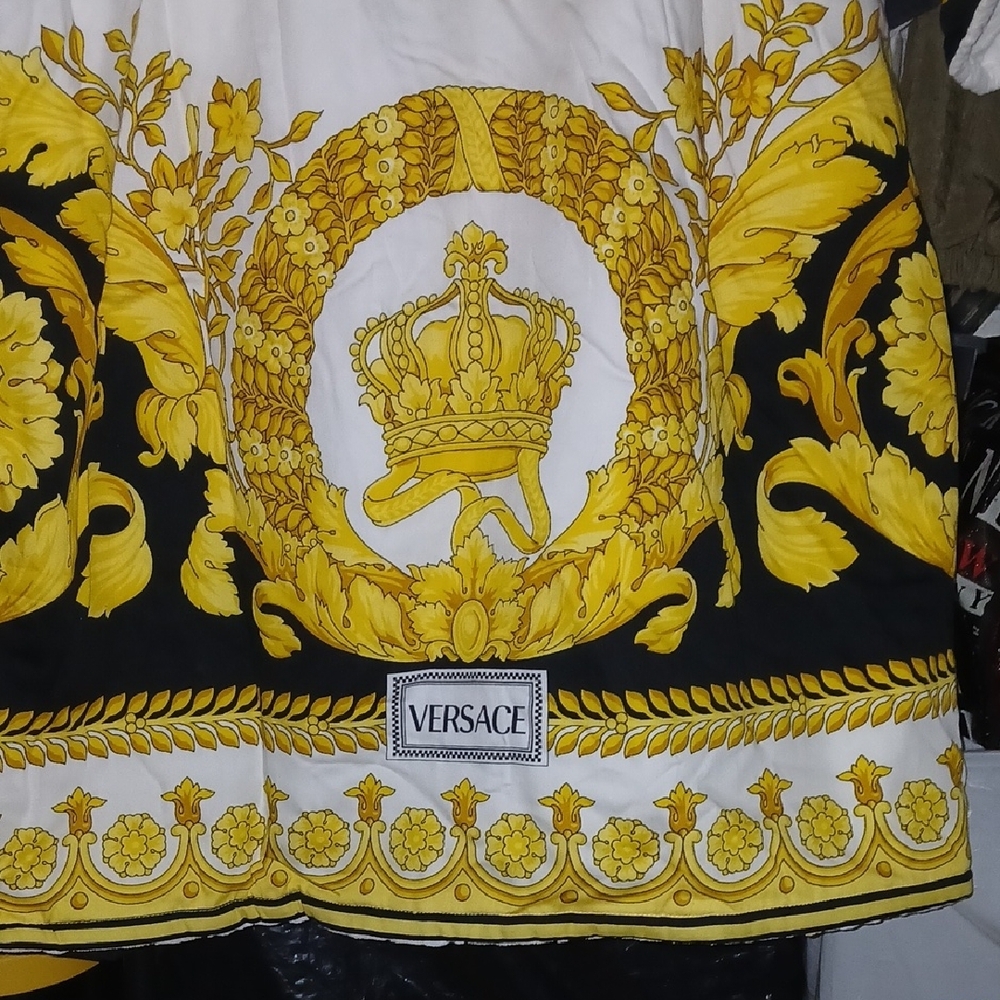 Versace White Textured Robe - Picture 5 of 6